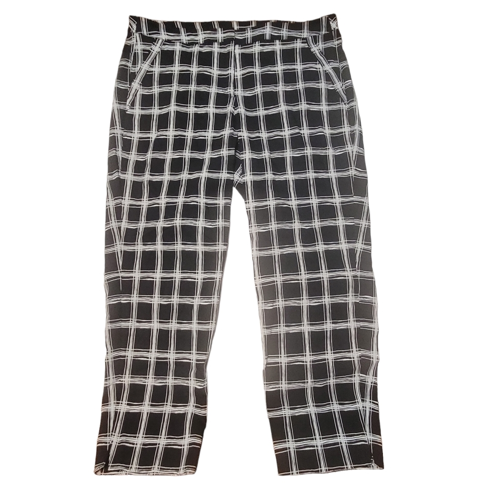 ​Lane Bryant Black & White Plaid Crop Pants Slacks Women's Size 18 Stretch